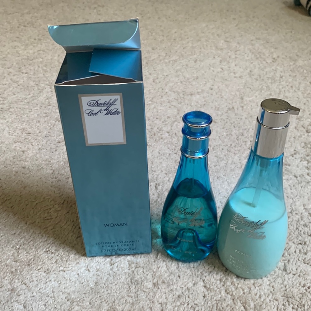 Davidoff Cool Water women’s eau de toilette and lotion. Like new